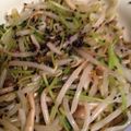 ま～たんみ～たん's cooksnap of when they made もやし・三つ葉・しめじ☆中華ゴマ和え♪.