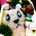 rriioo's cooksnap of when they made めめっち　たまごっち　キャラ弁.