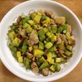 ヒゲ山地獄's cooksnap of when they made 鶏肉とアボカドのにんにくマヨ醤油炒め.