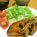 さるっちー's cooksnap of when they made 厚切り豚ロースのしょうが焼き.