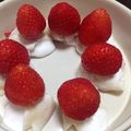 なんぴぃ★'s cooksnap of when they made 餃子の皮de苺❤マシュマロの大福風.