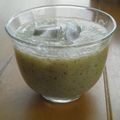 傘海月's cooksnap of when they made 朝に一杯！リフレッシュ★キウイスムージー.