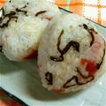 Mike929's cooksnap of when they made 梅と塩昆布のおにぎり♪.