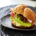 uronn's cooksnap of when they made いかなごの釘煮とふんわり卵の和風サンド★.
