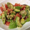 ☆未鏡☆'s cooksnap of when they made トマトとアボカドの和え物.