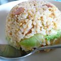 fukumoto's cooksnap of when they made 冷蔵庫にある食材で！簡単レタスチャーハン.