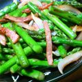 yurixxx's cooksnap of when they made アスパラ・ベーコンと玉ねぎの簡単ソテー.