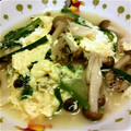 sweetbox25's cooksnap of when they made しめじとにらの卵とじ.
