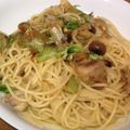 yzi670's cooksnap of when they made 鶏肉としめじとレタスのパスタ.