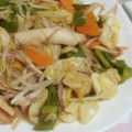 Disney♪♪'s cooksnap of when they made イカと残り野菜のピリマヨ炒め.