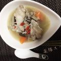 よっちt's cooksnap of when they made 超簡単！骨付き鶏の中華薬膳スープ.