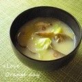 オレンジデイ's cooksnap of when they made 春キャベツとあさりの白味噌ガーリックとろろ汁.