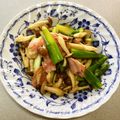 ブランドスクエア店長's cooksnap of when they made アスパラとしめじの洋風ソテー.