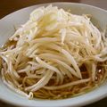 マダムG's cooksnap of when they made たっぷりもやしのラーメン.