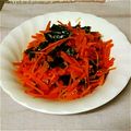 ☆ぴーまん☆'s cooksnap of when they made 春先の生わかめを人参と自家製ナムルに♪.