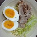 ぽっちぽっちぽっち's cooksnap of when they made レタスたっぷり「サラダ冷麺」.