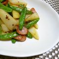 kemeta's cooksnap of when they made じゃがいもとスナップエンドウの炒めもの.