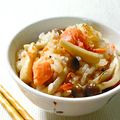 jenis's cooksnap of when they made 鮭フレークときのこの炊き込みご飯.