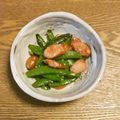 タクミンマン's cooksnap of when they made ﾍﾞｰｺﾝとｽﾅｯﾌﾟｴﾝﾄﾞｳ塩麹炒め.