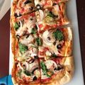 dyupoopoo's cooksnap of when they made 簡単ピザ生地.