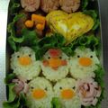 キキララ1104's cooksnap of when they made 簡単！キャラ弁当♪俵ヒヨコ&ニワトリ☆.