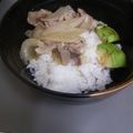 たつやナビ's cooksnap of when they made アボカド豚丼.