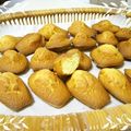 ブンショウ's cooksnap of when they made 一晩熟成♪ぷっくりマドレーヌ.