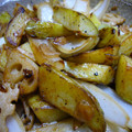 まめはん's cooksnap of when they made 新じゃがと新たまねぎのにんにく炒め.