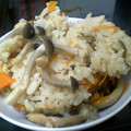maruru-nn's cooksnap of when they made 簡単　にんじんとしめじの炊き込みご飯.