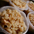 ちょめはん's cooksnap of when they made 鮭とえのきの簡単炊き込みご飯.