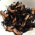 chobineco's cooksnap of when they made ひじきのメイプルベーコン煮.