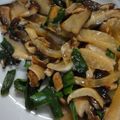 やなち0405's cooksnap of when they made 常備菜に☆大根と椎茸炒めもの.