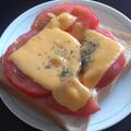 光美ママ's cooksnap of when they made ハムとまとチーズトースト♪♪.