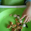 leomamma's cooksnap of when they made 離乳食後期！鶏団子とバーグの二色ストック.