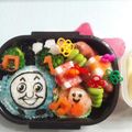 りょうちゃんばぁばぁ's cooksnap of when they made 機関車トーマスのお弁当☆.