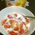 anjizi's cooksnap of when they made ✿簡単☆いちごミルク✿.