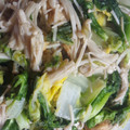 ナミ0202's cooksnap of when they made 簡単えのき白菜あげ炒め.