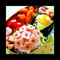 kenchico's cooksnap of when they made アジサイとカタツムリ弁当.