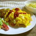 FKbaby's cooksnap of when they made 簡単◆半熟玉子の包まないオムライス.