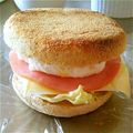 m;cream's cooksnap of when they made [簡単]焼かない目玉焼きサンド!.