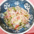 kaori5548's cooksnap of when they made きゅうりと玉ねぎとカニカマの和えもの.