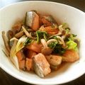 yaまま's cooksnap of when they made 脱マンネリ！鮭ときのこを大葉香る甘酢で。.