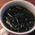 ぽにょ太郎ママ's cooksnap of when they made 簡単すぎるわかめスープ.