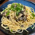 ♡ZUUみん♡'s cooksnap of when they made まいたけとじゃこの醤油スパゲティ.