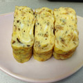 akilondon's cooksnap of when they made じゃことゆかりの卵焼き.
