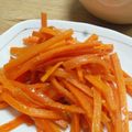 デヴリン's cooksnap of when they made にんじんのナムル.