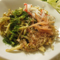 miyuki12's cooksnap of when they made 具は切るだけの簡単焼きうどん.
