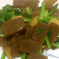 くずっぺ's cooksnap of when they made 小松菜とコンニャクの炒め物.