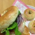 よつさく's cooksnap of when they made 生ハム＆クリチのベーグルサンド.