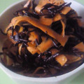 tokotann's cooksnap of when they made ひらひら人参とひじきの煮物　柚子胡椒風味.